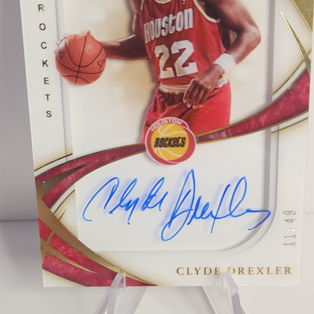 Clyde Drexler 2019/20 Immaculate Showbox Signatures Auto (On Card) **11/49** #SS-CDX - Premium  from 1of1 Collectables - Just $295! Shop now at 1of1 Collectables