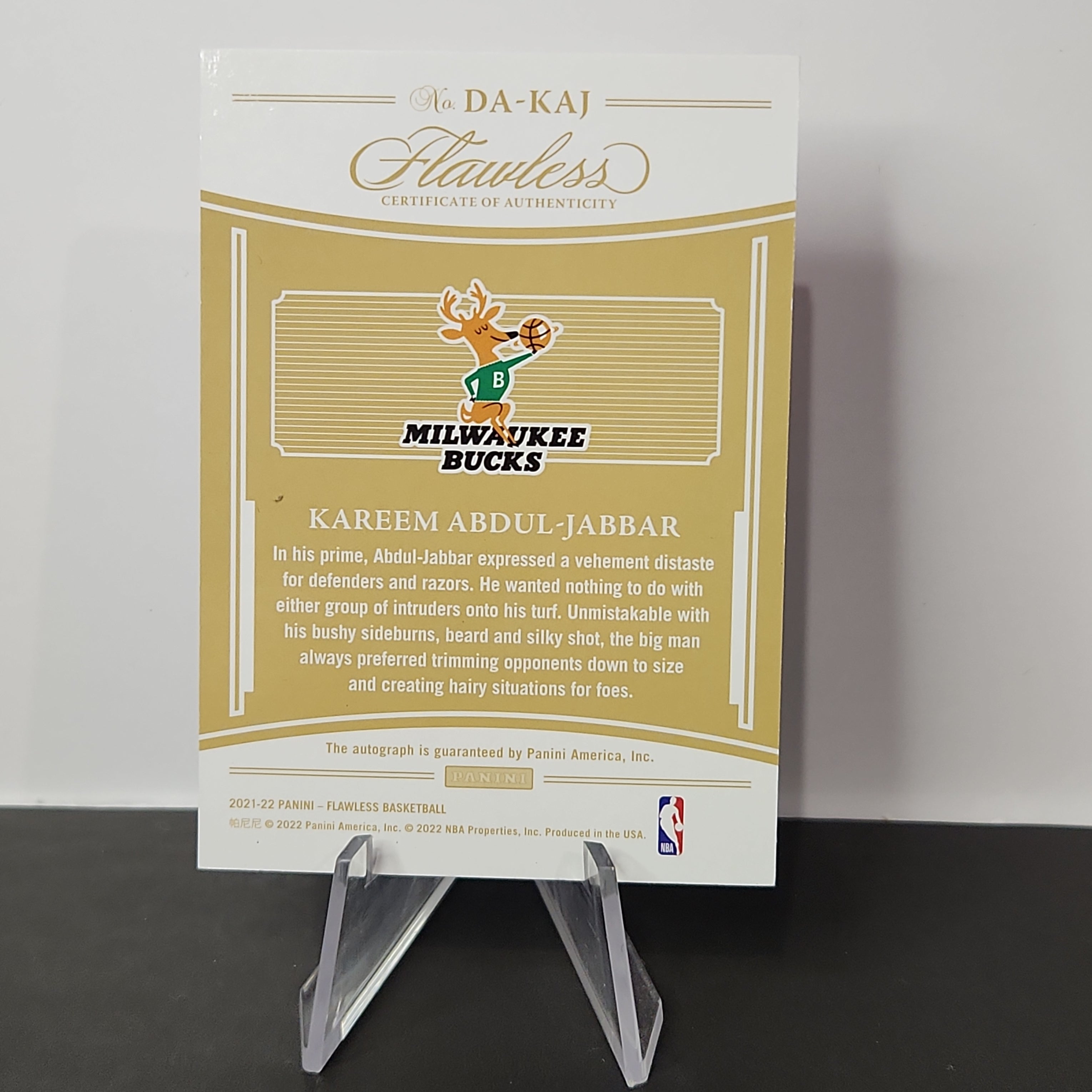 Kareem Abdul-Jabbar 2021/22 Flawless Auto **08/15** - Premium  from 1of1 Collectables - Just $450! Shop now at 1of1 Collectables
