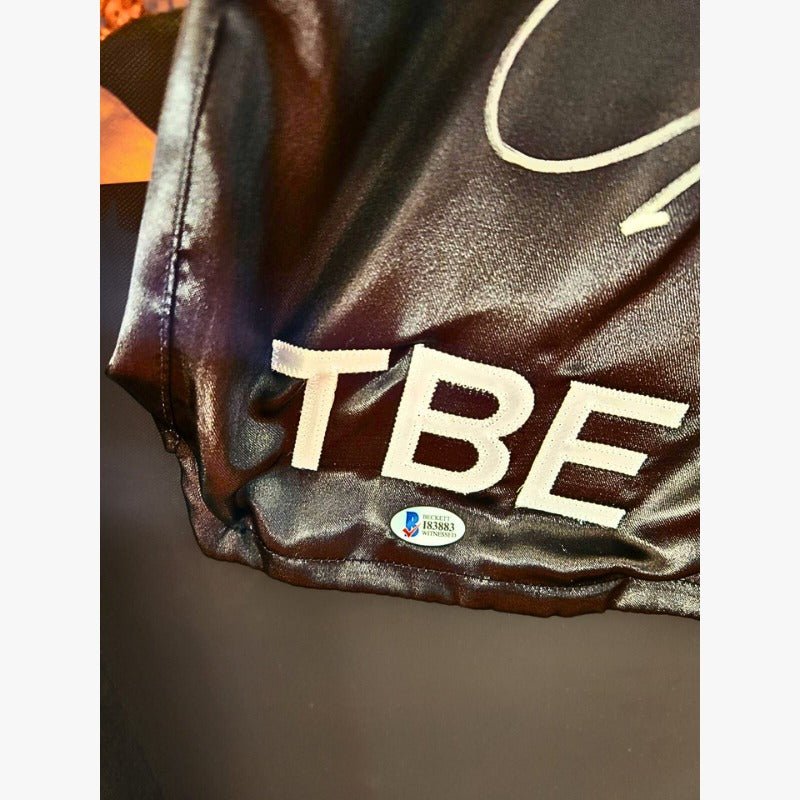 Floyd Mayweather Boxing Signed Trunks **BECKET AUTHENTIC** - 1of1 Collectables