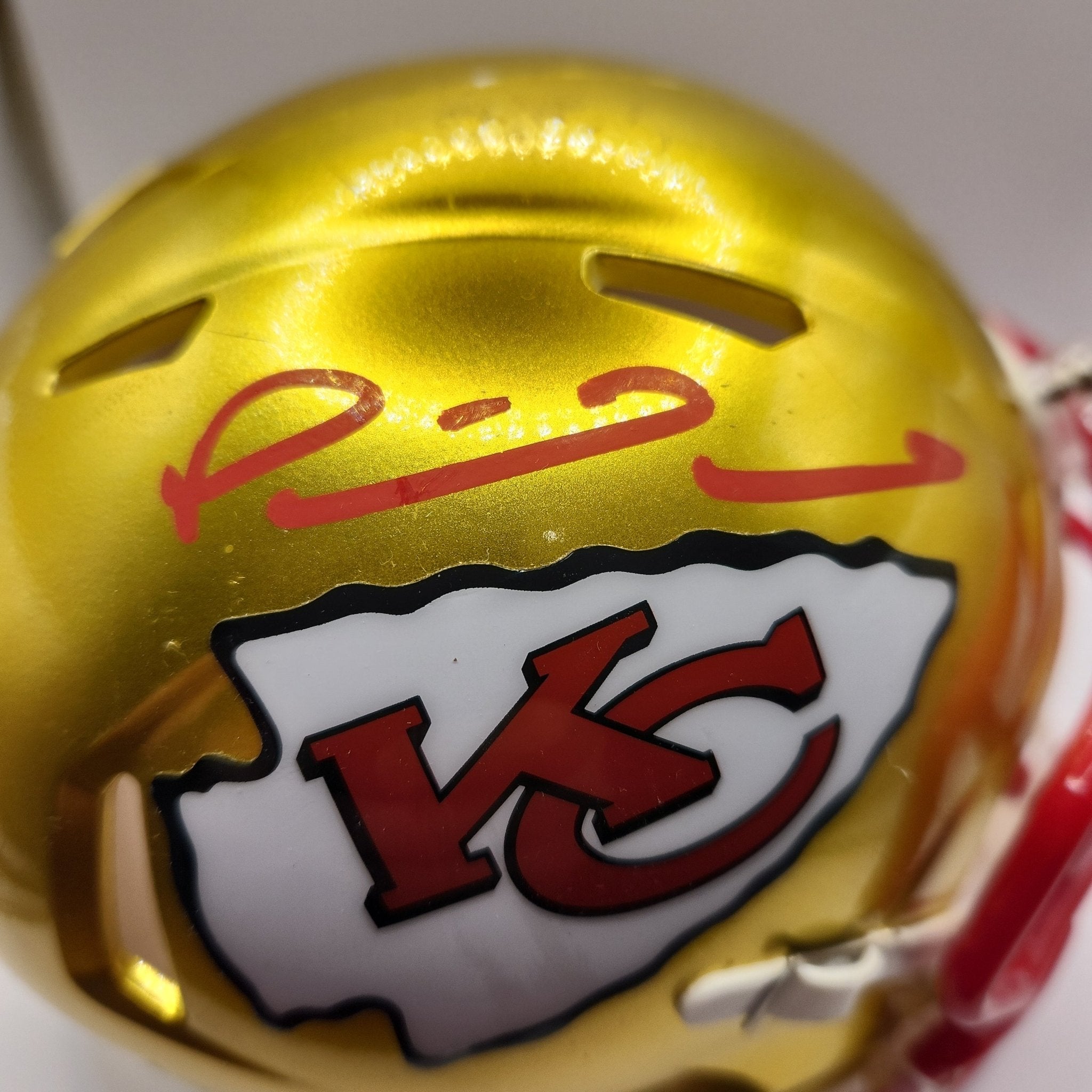 Patrick Mahomes KC Chiefs Autographed Riddell Flash Alternate Mini Helmet **BECKETT AUTHENTICATED** - 1of1 Collectables