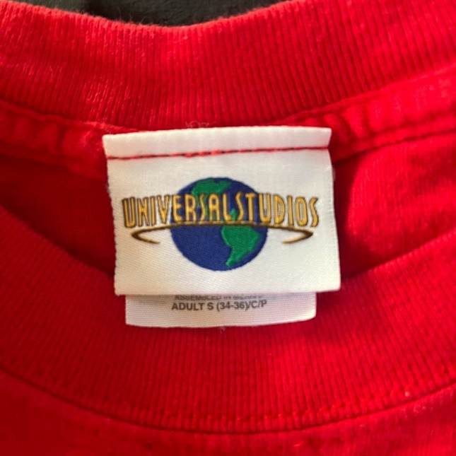 UNIVERSAL STUDIOS 2002 T SHIRT *VINTAGE* (SMALL) - Premium  from 1of1 Collectables - Just $35! Shop now at 1of1 Collectables