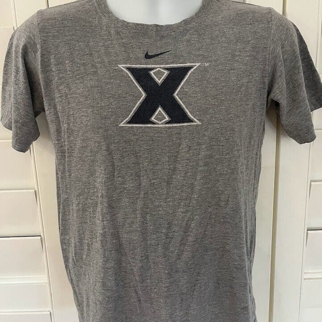 Vintage Nike T-Shirt **A++ Condition, Ready to Ship** LARGE - Premium  from 1of1 Collectables - Just $35! Shop now at 1of1 Collectables