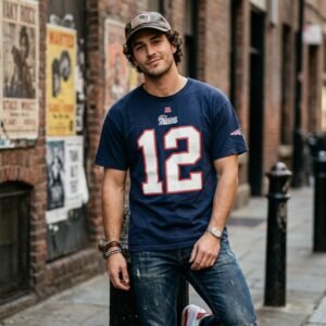 Vintage New England Patriots #12 Tom Brady Shirt **READY TO SHIP**